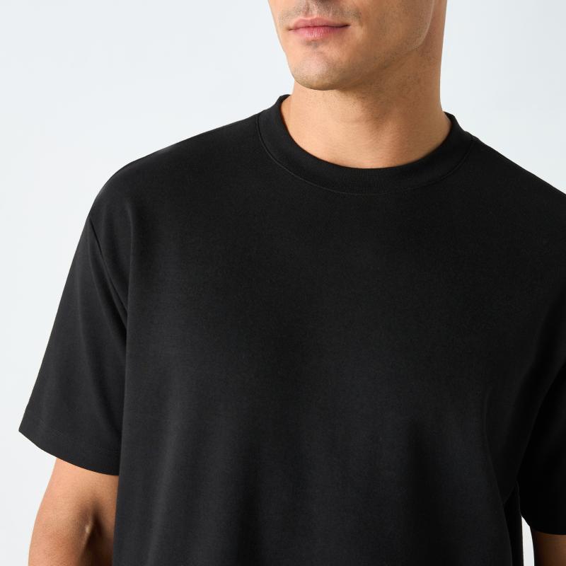Solid Crew Neck T-shirt with Short Sleeves