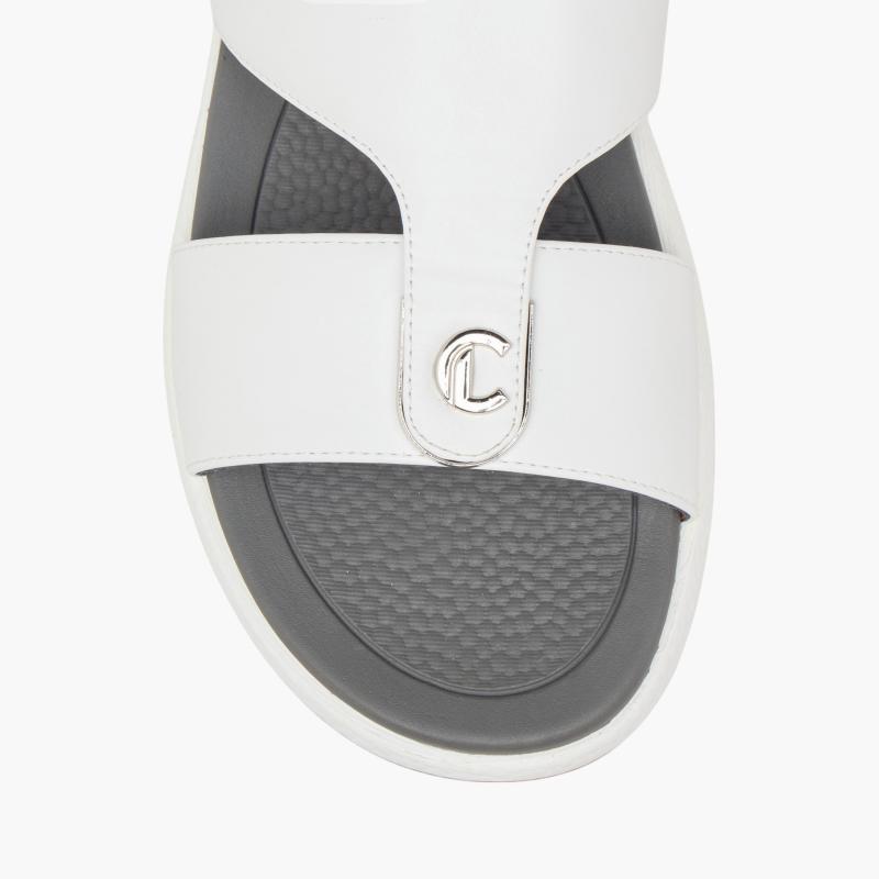 Le Confort Cutout Detail Slip-On Arabic Comfort Sandals